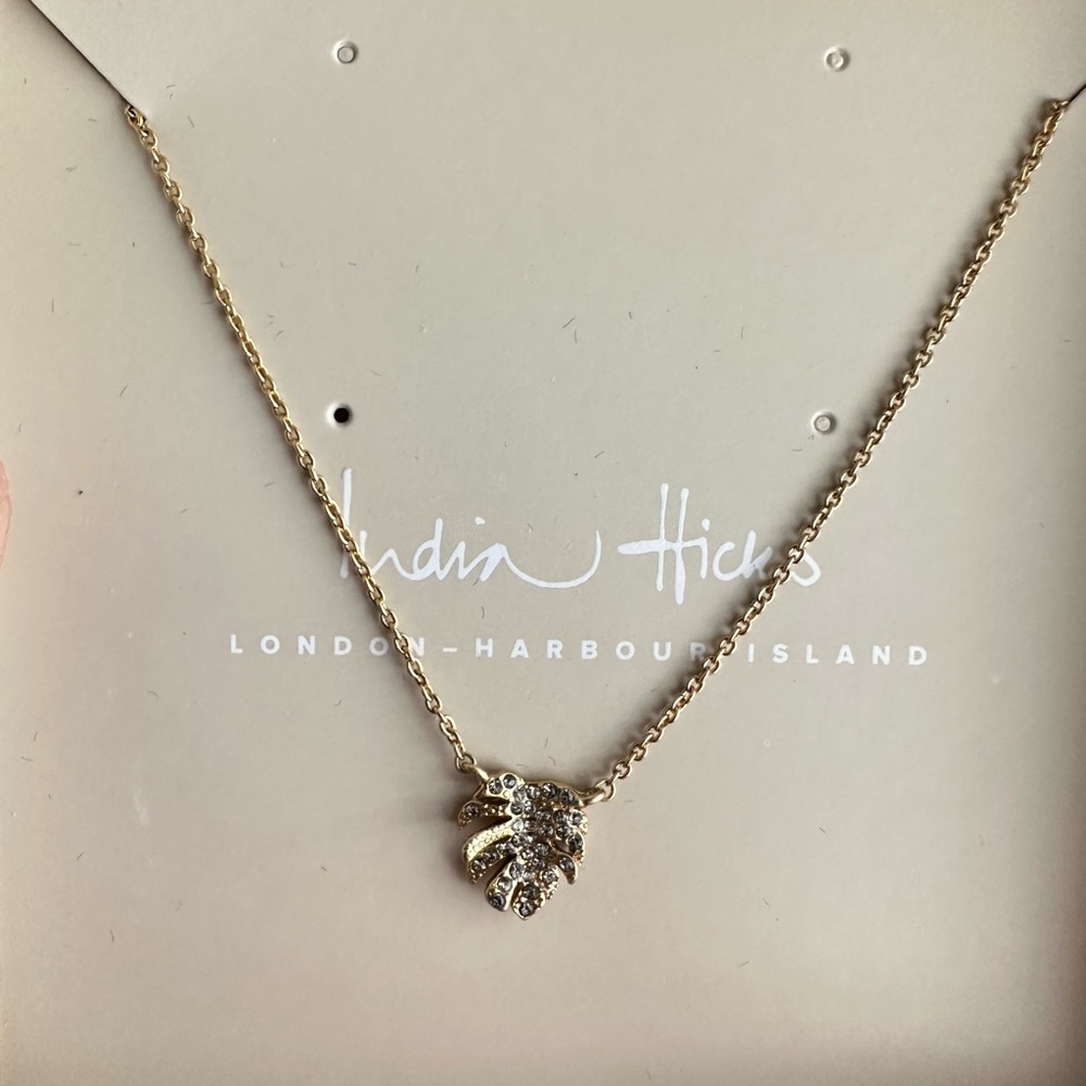 NWT. India Hick Tiny Palm Necklace